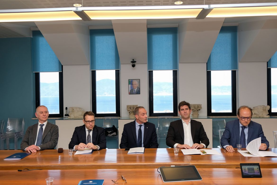 Da sx_M. Pogliana_V. Chinè_Rettore G. Zimbalatti_D. Padelli_G. Agosteo (2)
