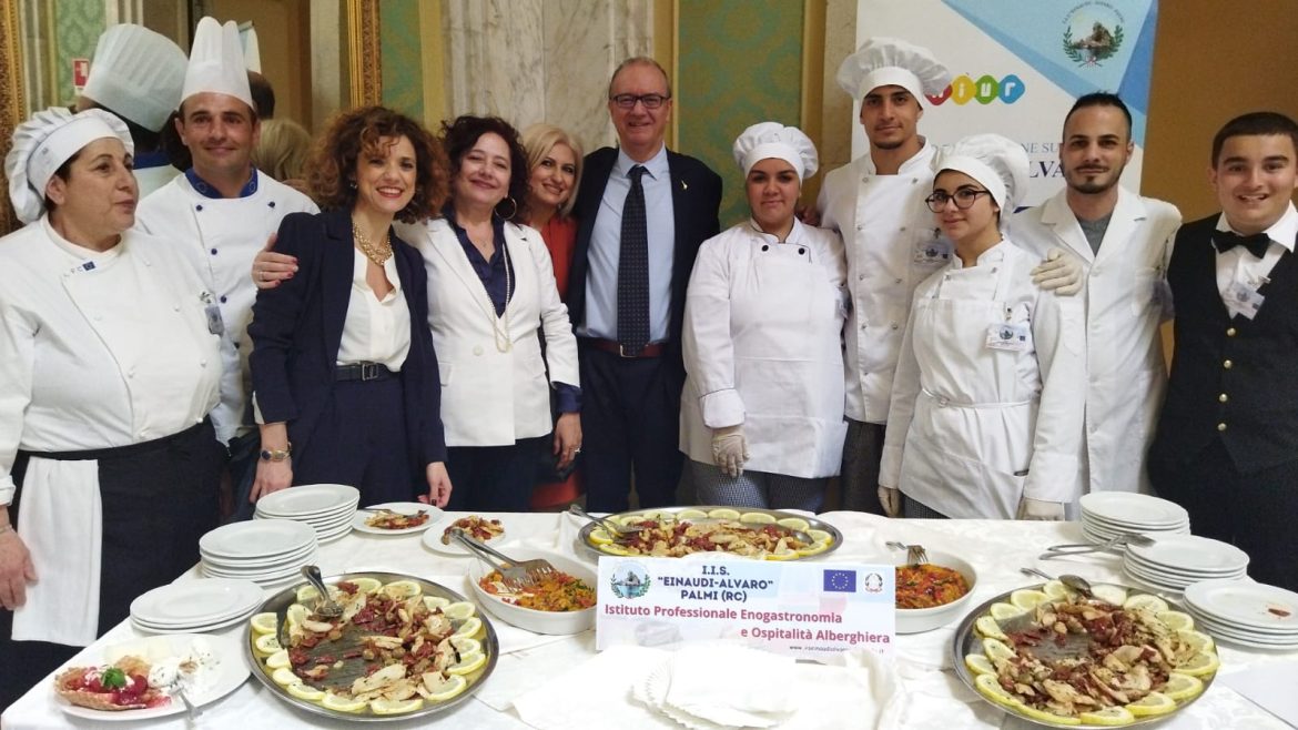 Ministro Valditara Iunti Liceo Alvaro Palmi Buffet